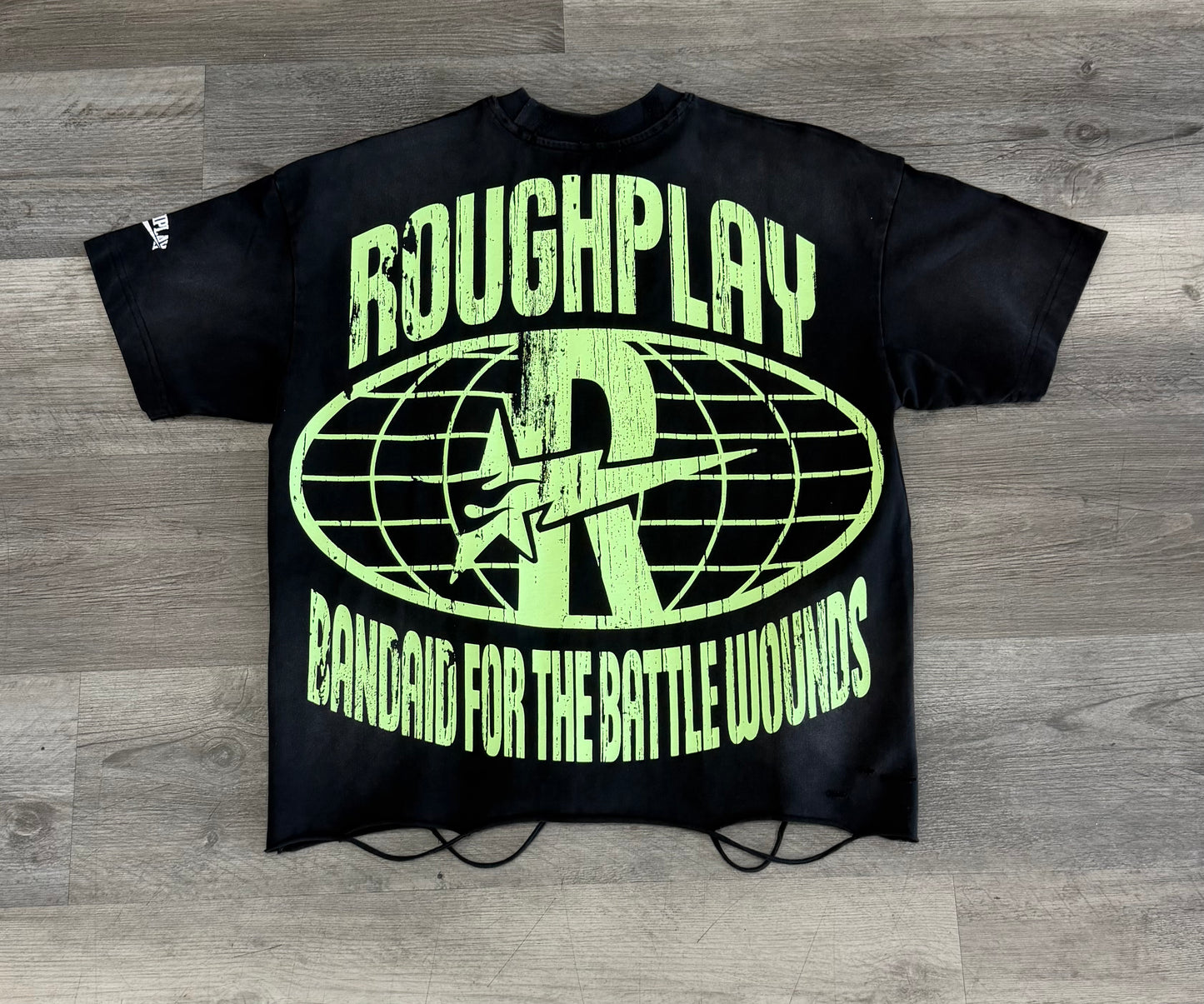 Roughplay green hair