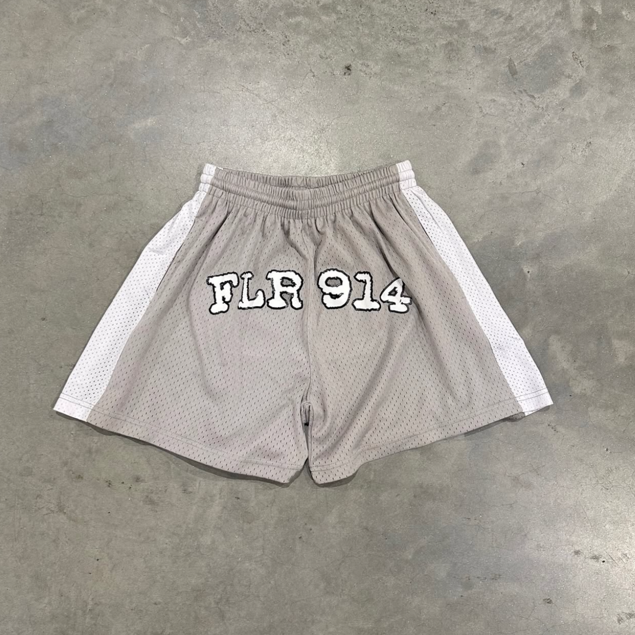 FLOOR 914 GREY UNIFORM SHORTS
