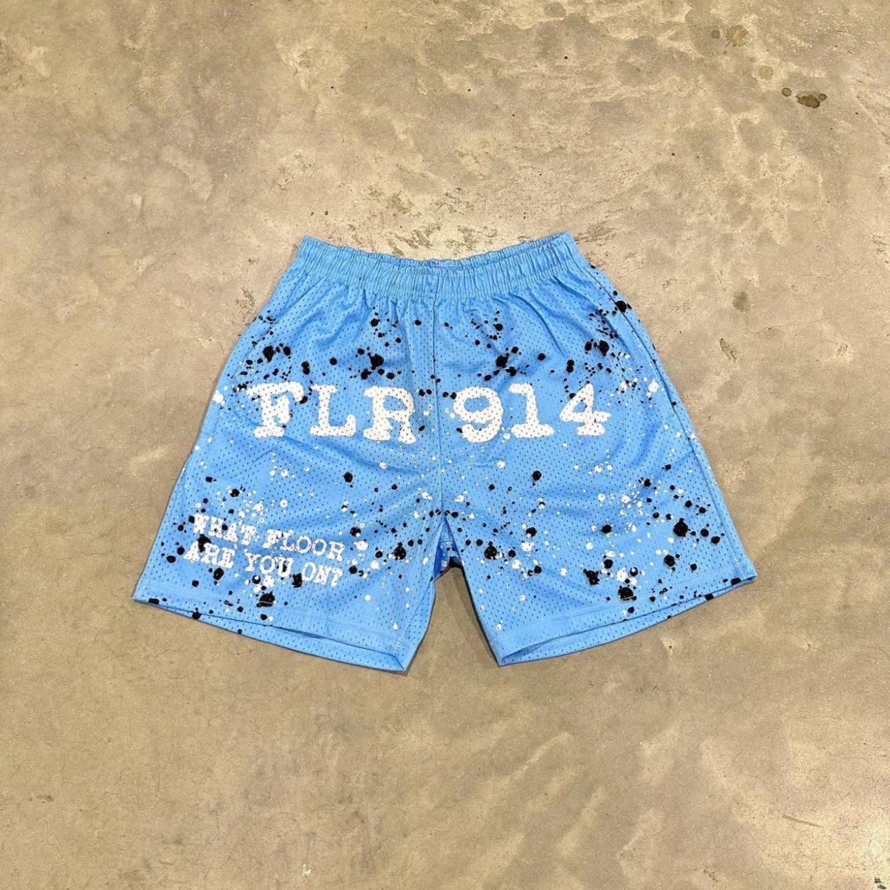 FLOOR 914 POWDER BLUE SPLATTER SHORTS