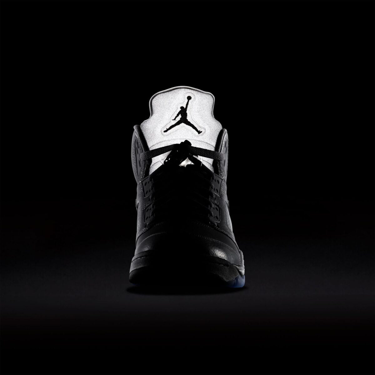 Air Jordan 5 "White Metallic"