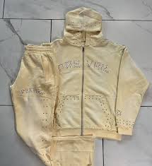 Legends Prevail buttermilk set