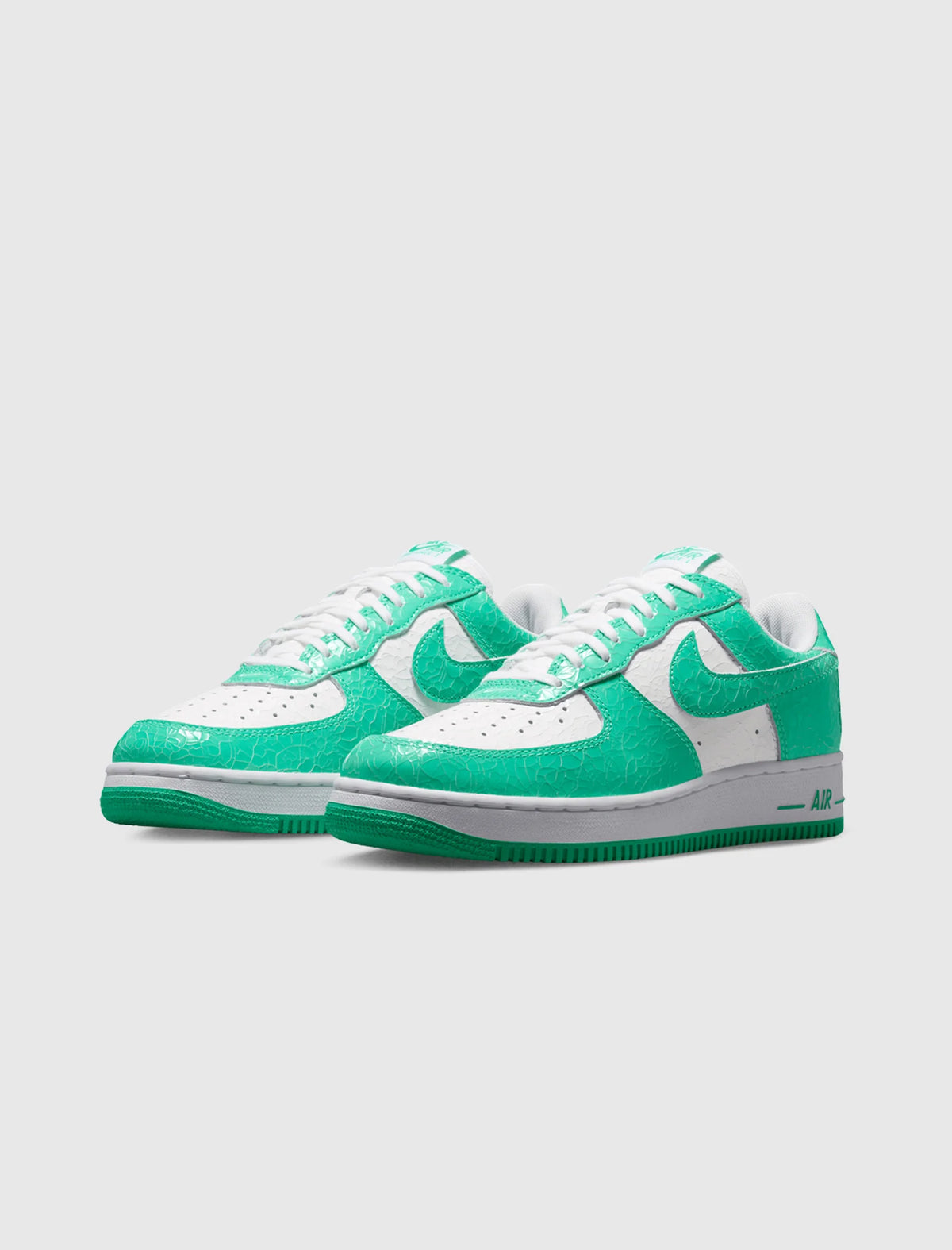 Nike Air Force 1 Cracked Leather
