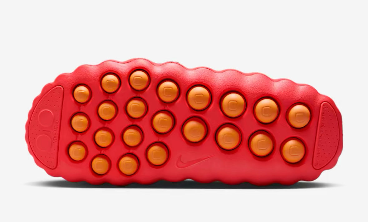 Nike Mind 001 SOLAR RED