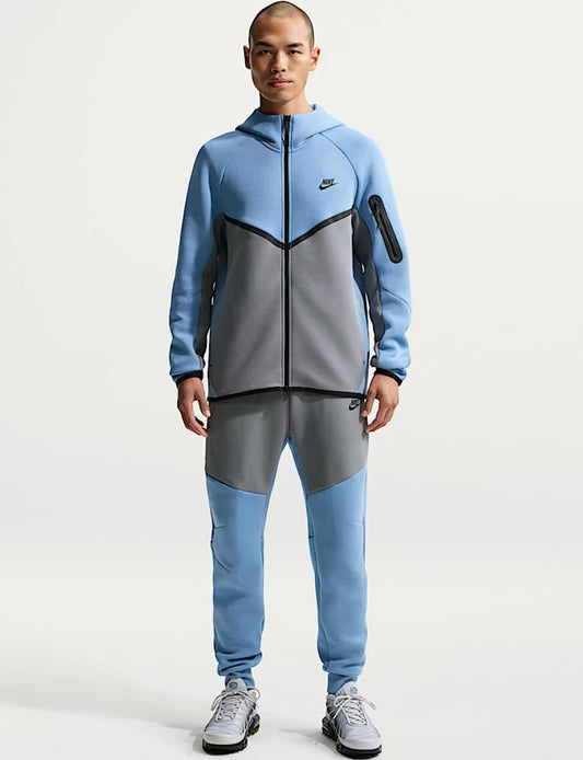 Nike Mens Tech Fleece Windrunner Full-Zip Suit