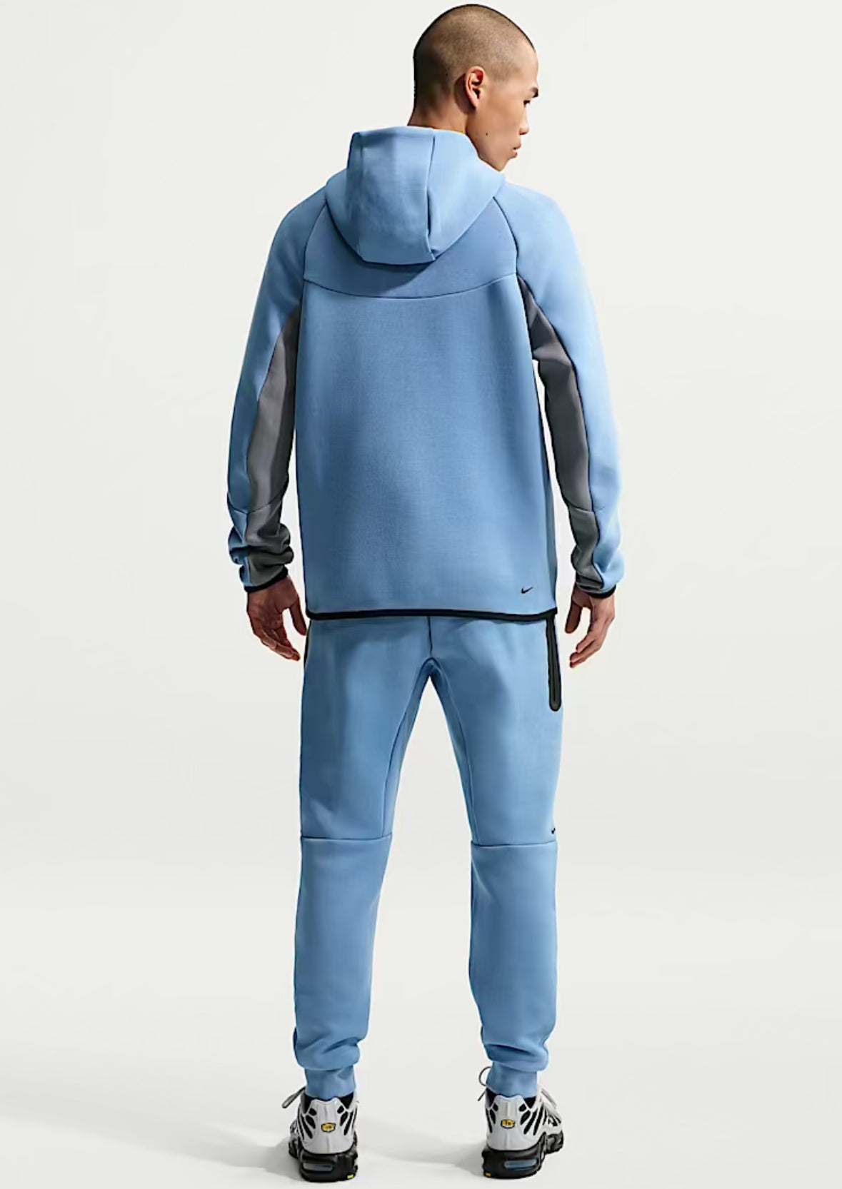 Nike Mens Tech Fleece Windrunner Full-Zip Suit