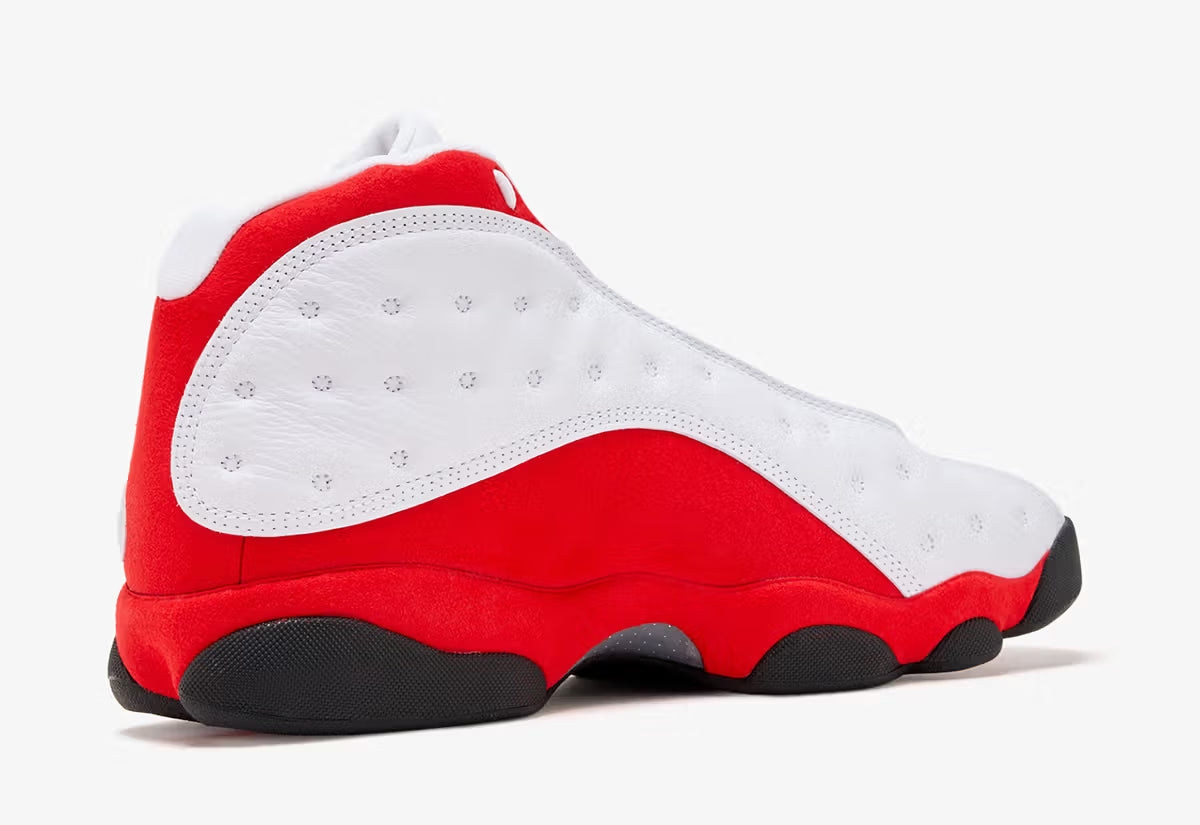 Air Jordan 13 'Chicago'