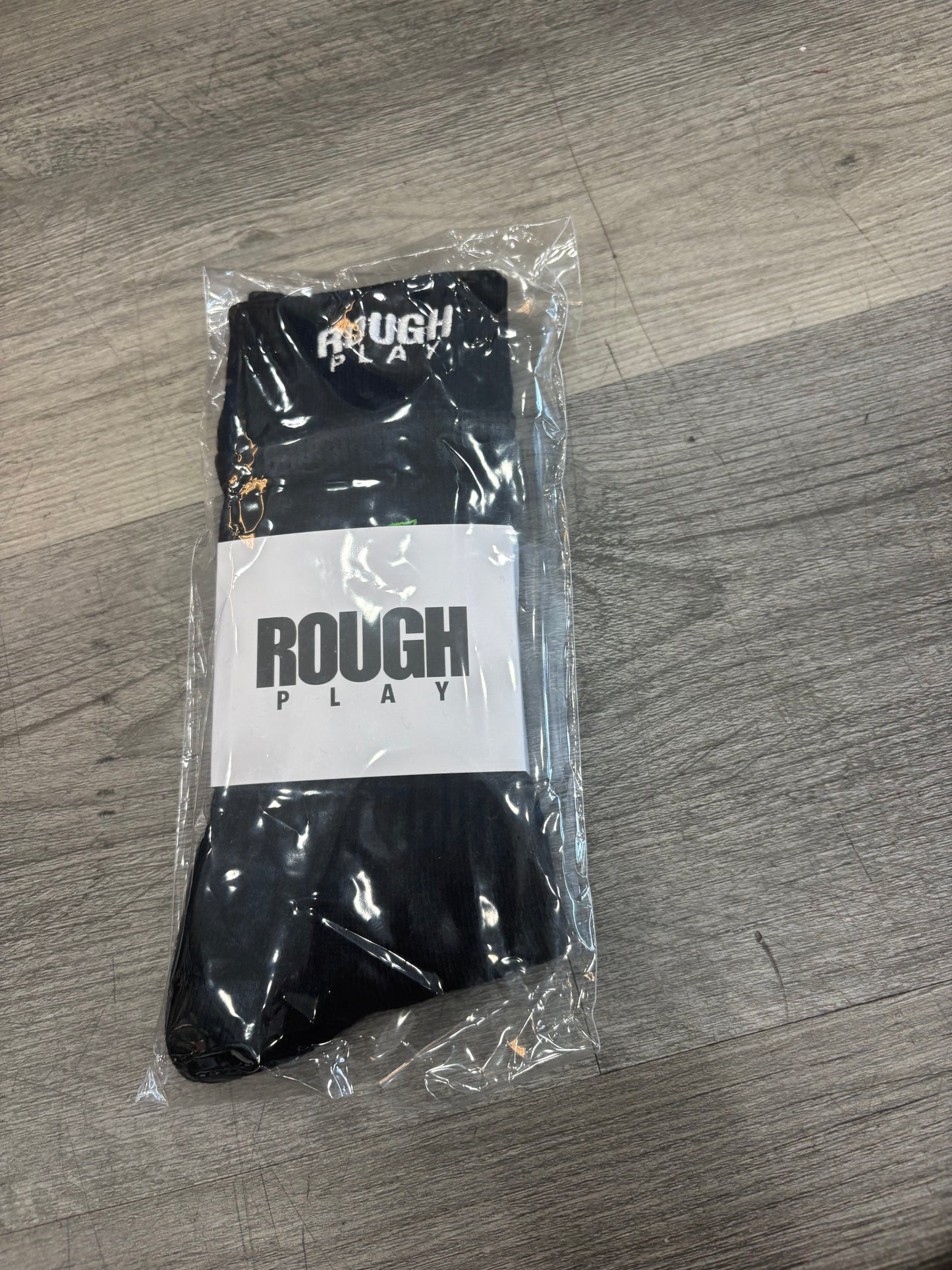 Roughplay socks black/white with apple
