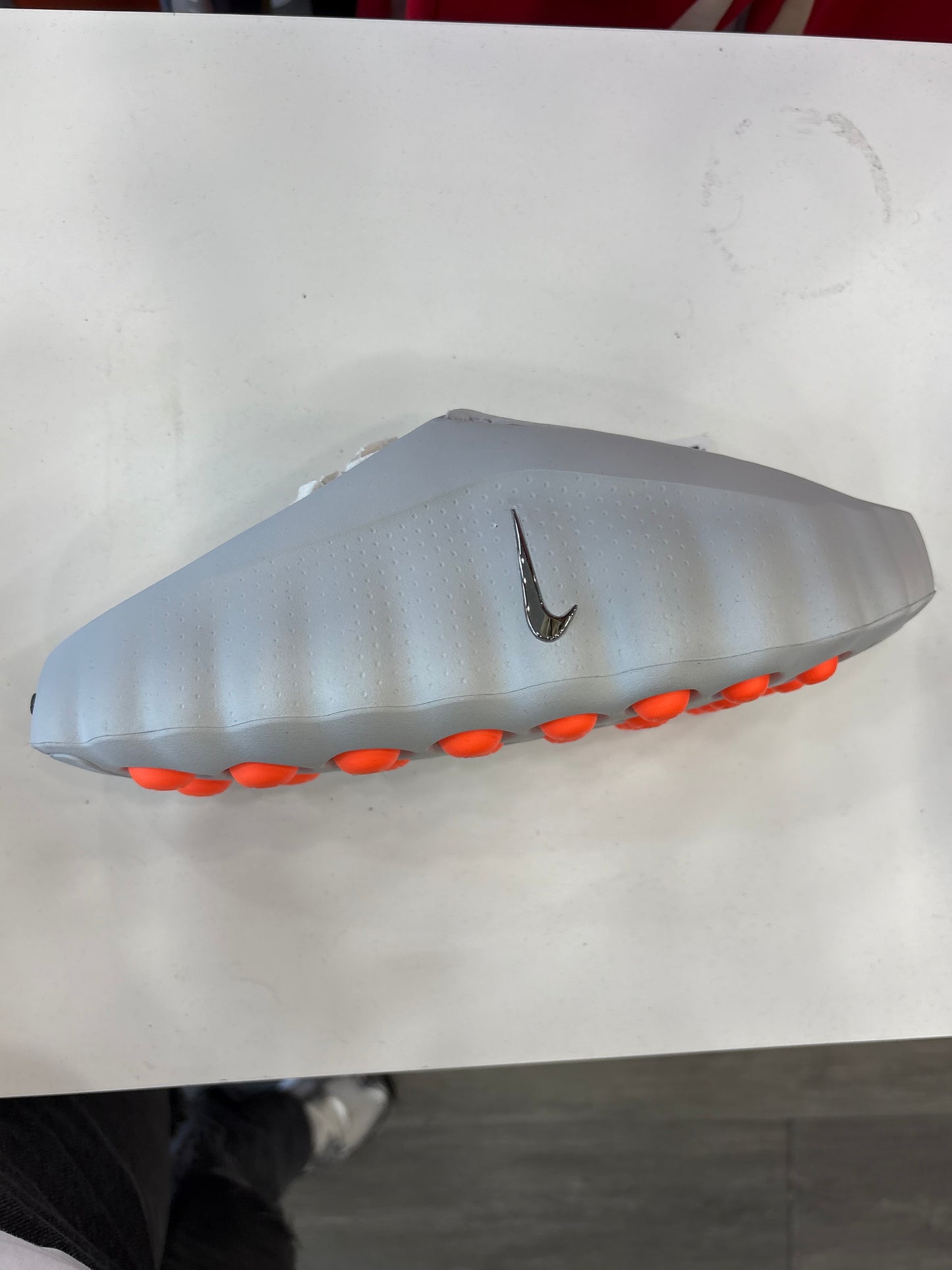 W nike mild 007 LT smokey grey chrome