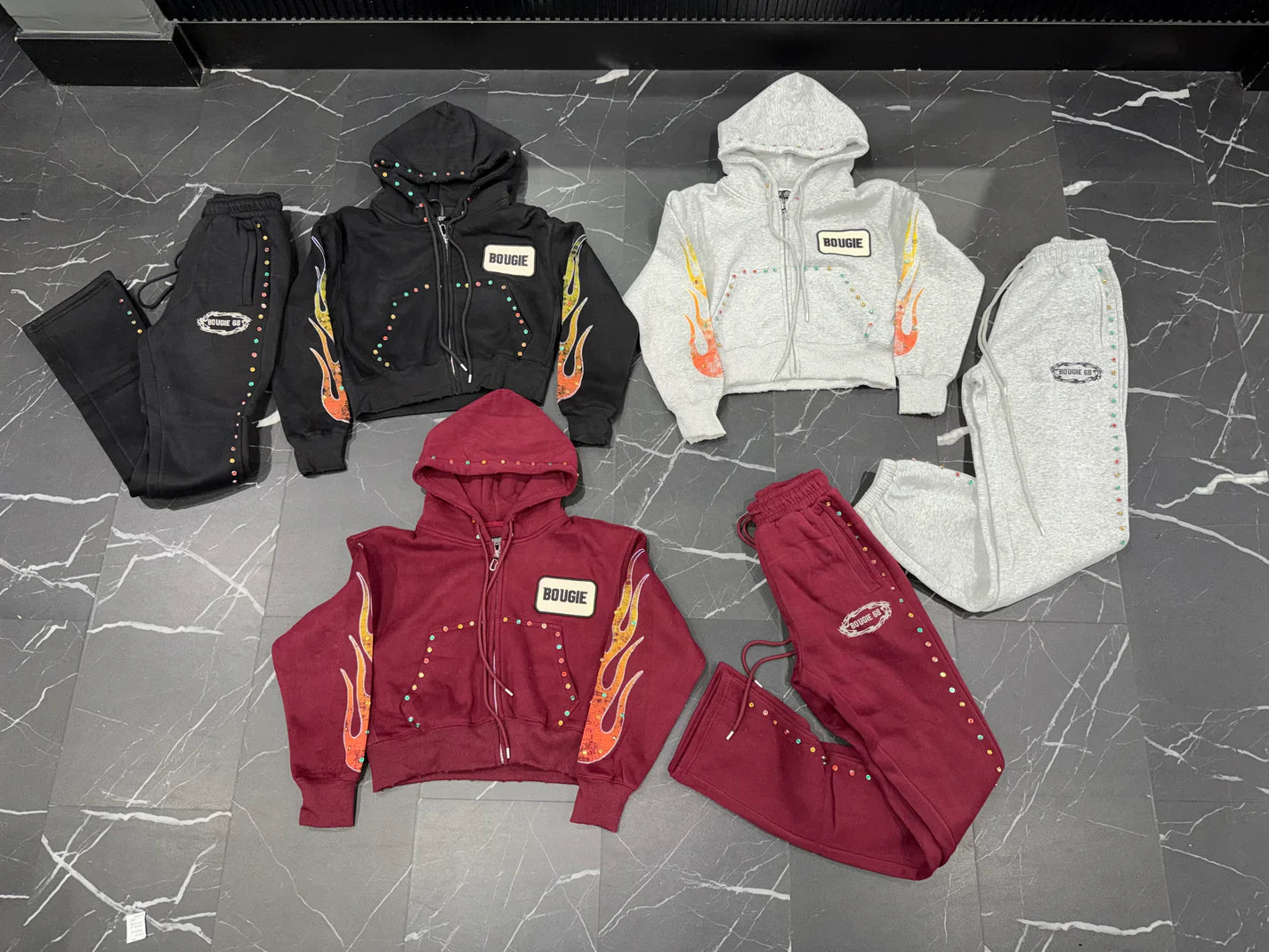 BOUGIE THE BRAND  Bougie Dept Burgundy Set