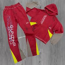 Gunzinii Sweater suit Red