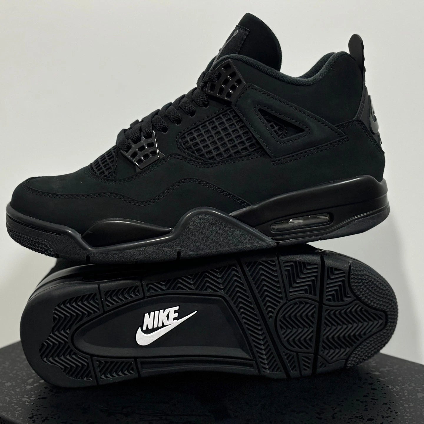 Air Jordan 4 Black Cat Remake 2025