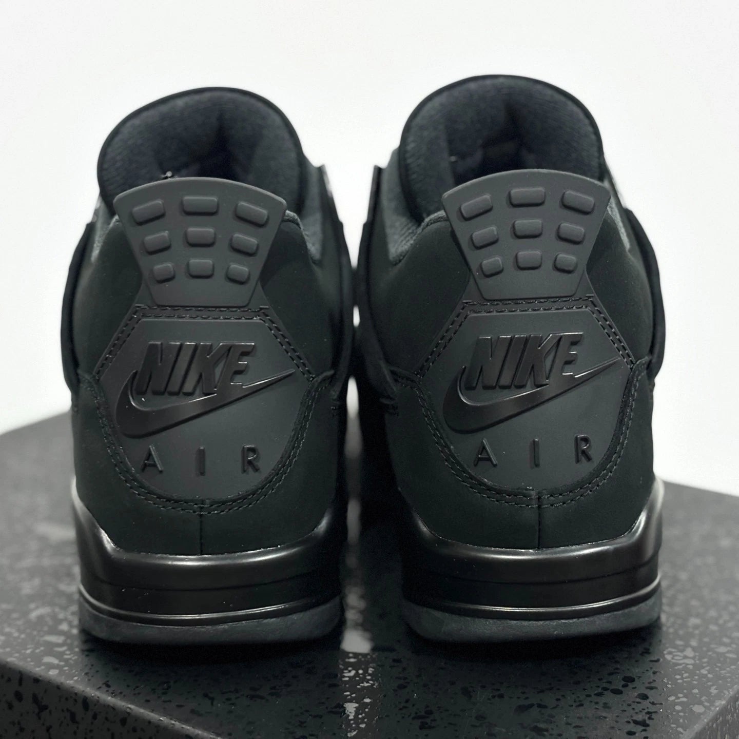 Air Jordan 4 Black Cat Remake 2025