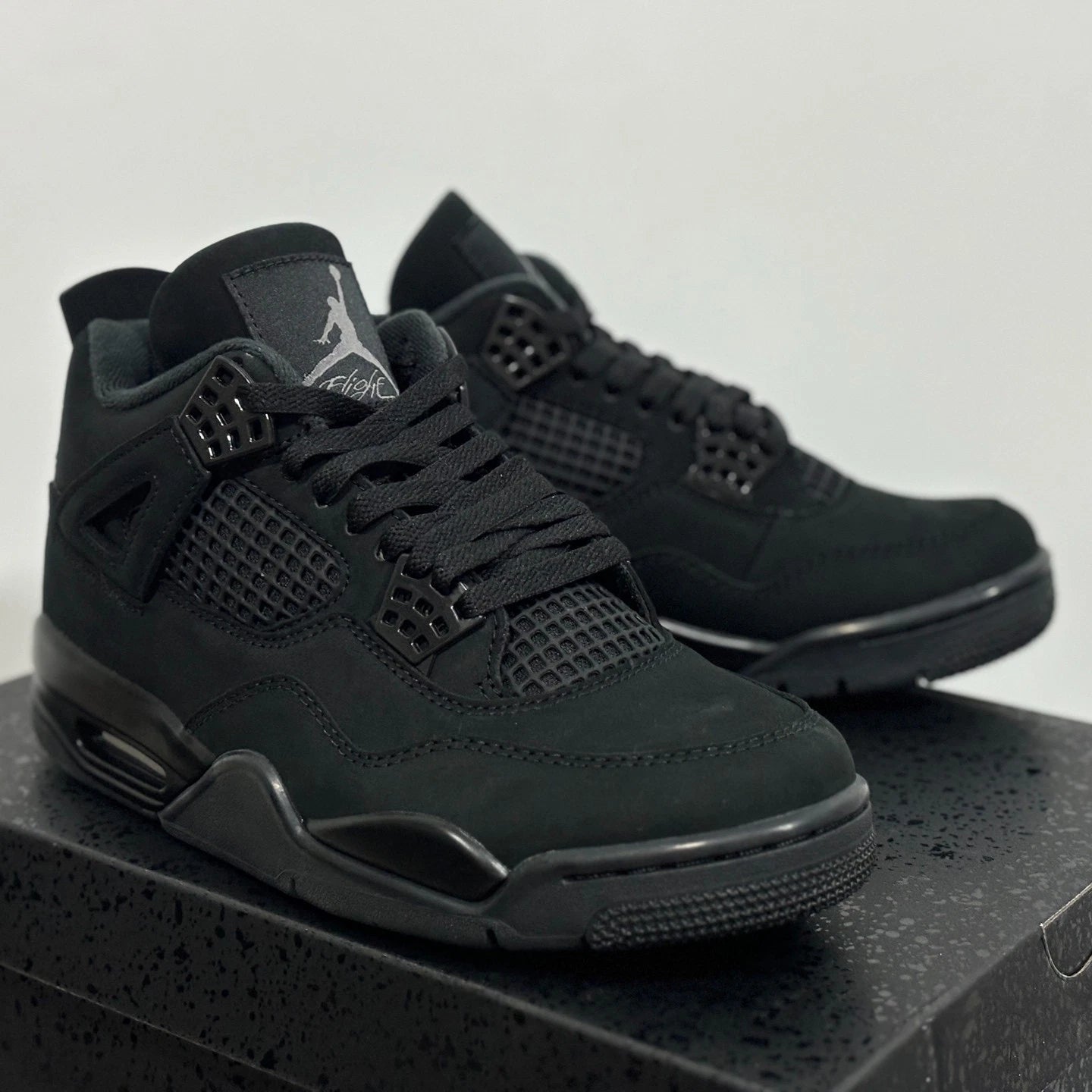 Air Jordan 4 Black Cat Remake 2025